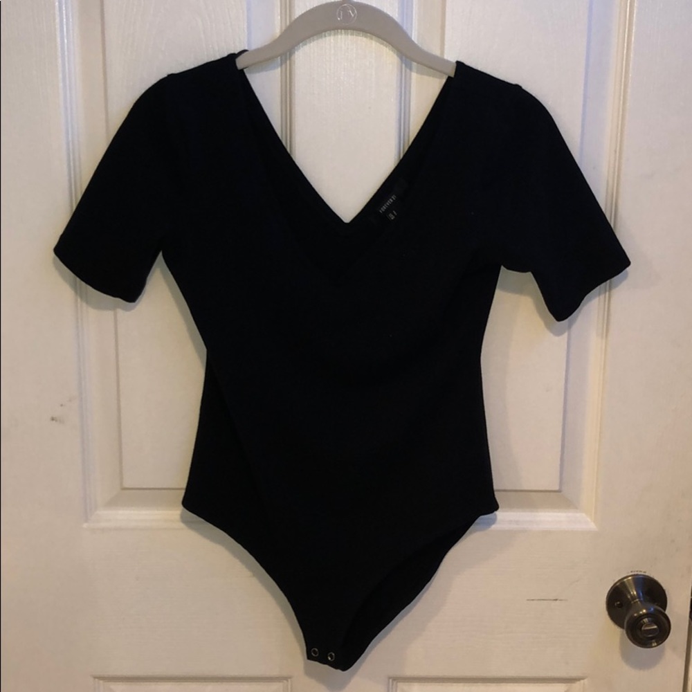 Short-Sleeved Bodysuit